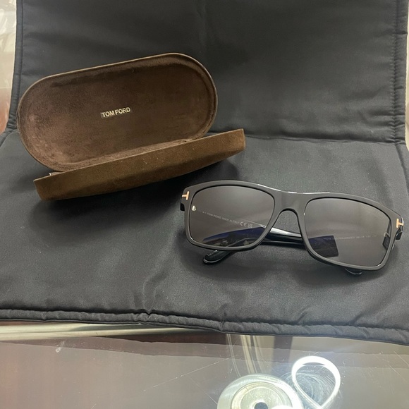 Tom Ford Accessories - Tom Ford Polarized Sunglasses, TR001026